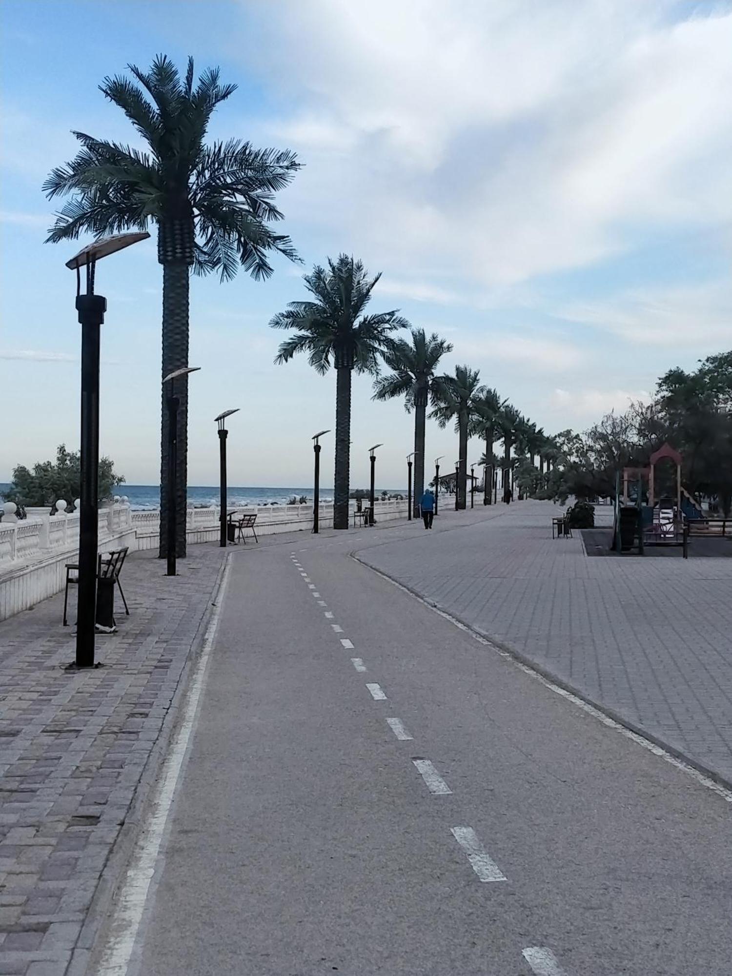 Seaside Apartment Aktau  Eksteriør billede